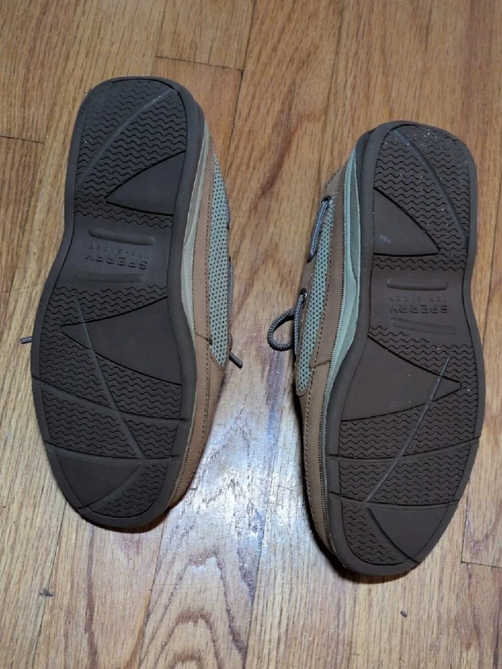 Sperry Boy's Brown Leather Boat Shoes 4.5